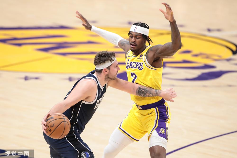 决赛后的采 决赛后的采