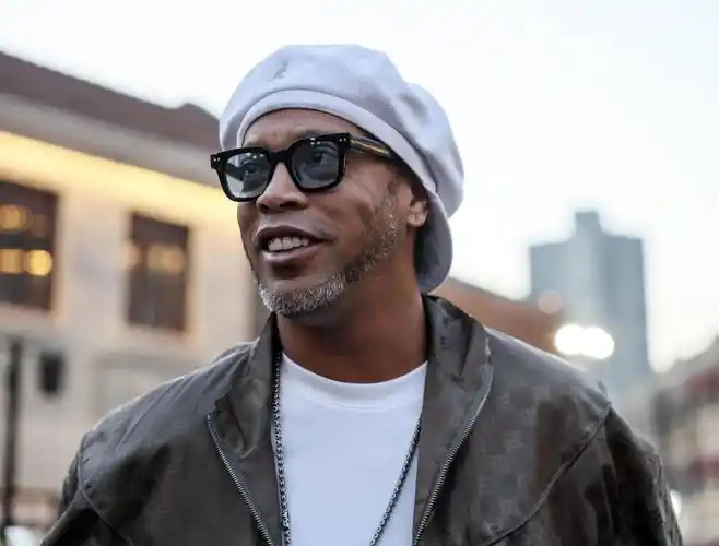 还导致了 还导致了