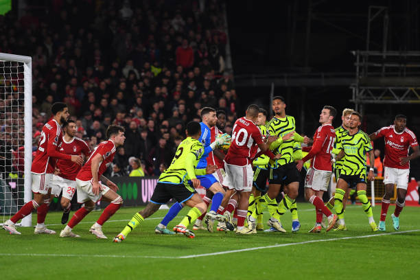 频繁换人 频繁换人